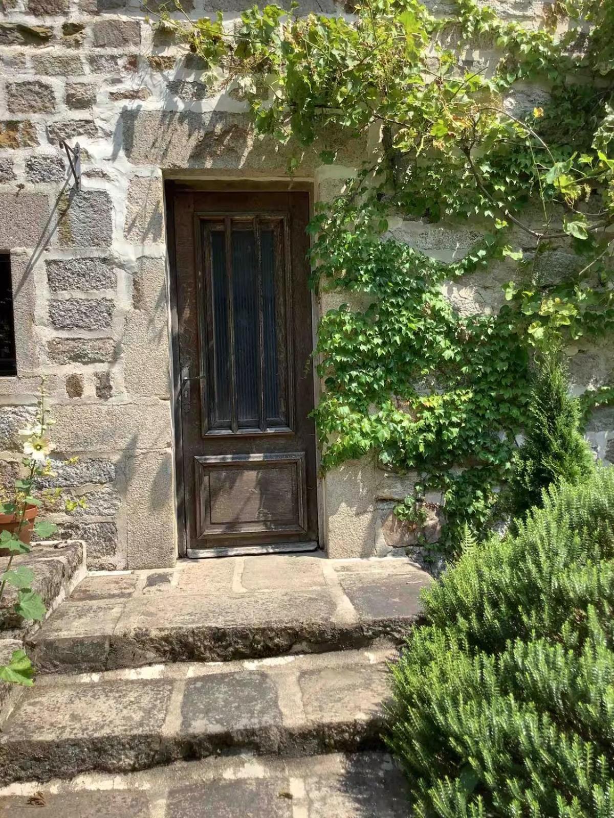 Appartement Castle Terrace à Faux-la-Montagne Extérieur photo